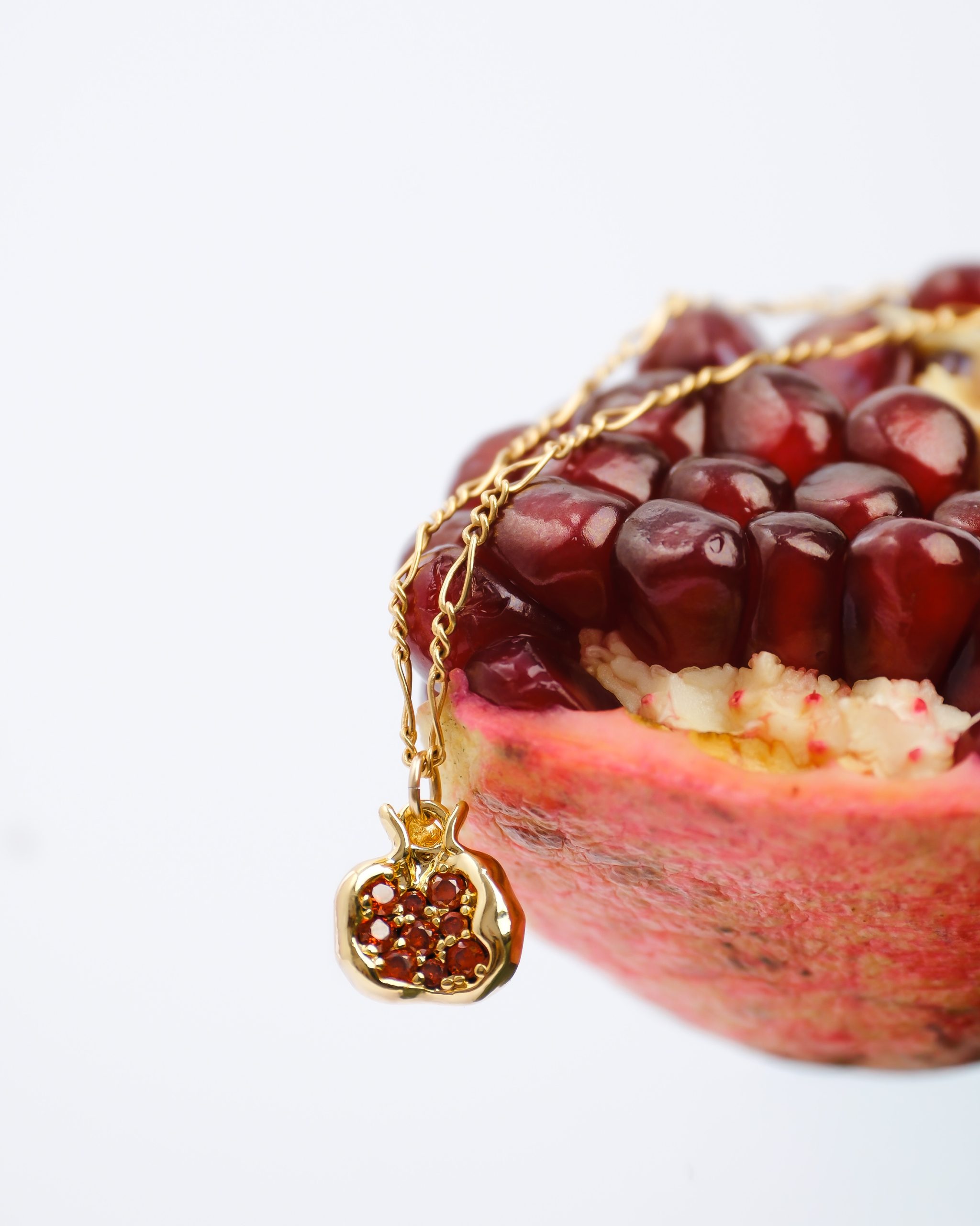Pomegranate Necklace Gold-filled-permanent-jewelry-customized-jewelry-necklace-waterproof-tarnish-free-jewelry